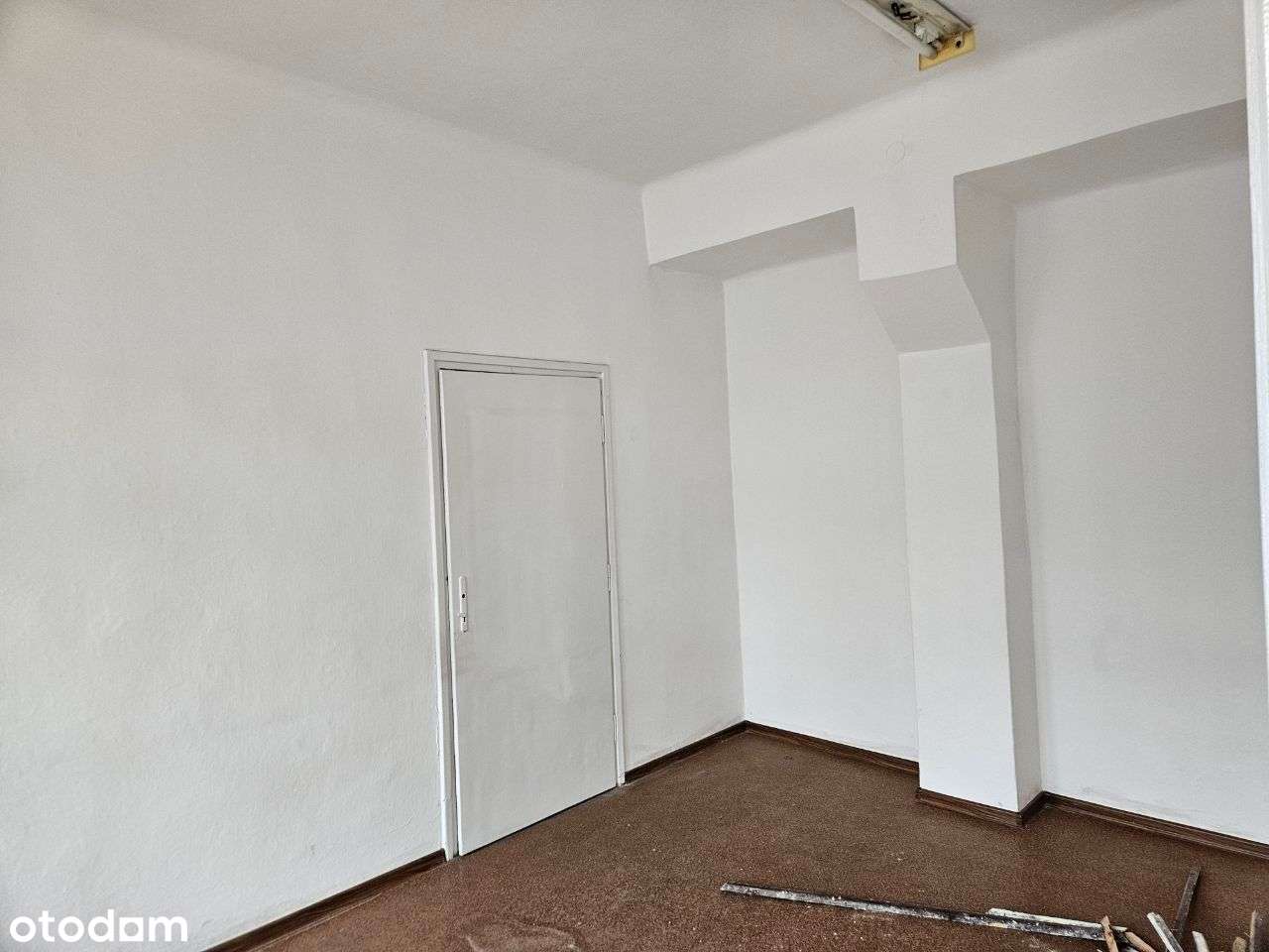 Wieżowiec z parkingiem- idealny dla dewelopera!-3