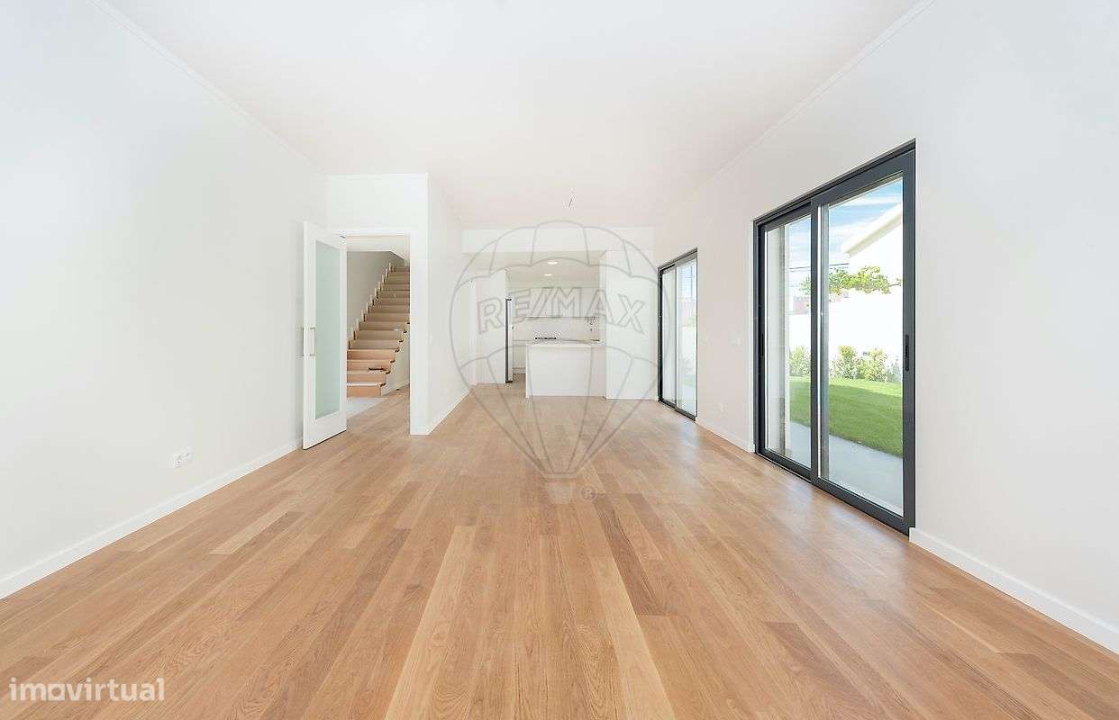 Moradia T4 para venda-7