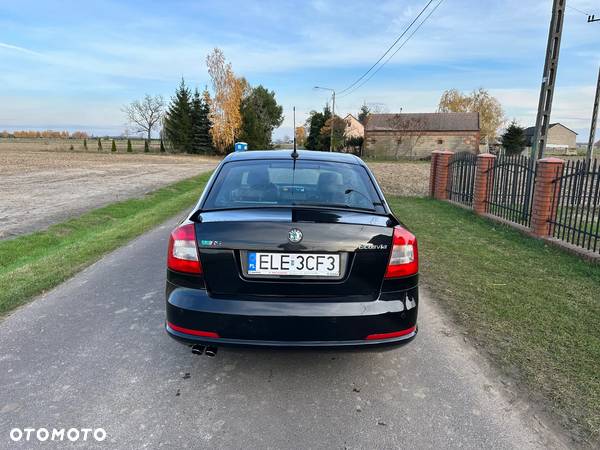 Skoda Octavia 2.0 TDI RS - 4