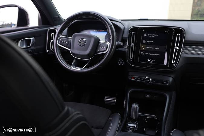 Volvo XC 40 2.0 D3 R-Design Geartronic - 15
