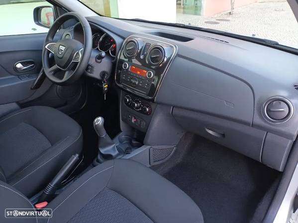 Dacia Sandero 1.0 SCe Comfort - 33