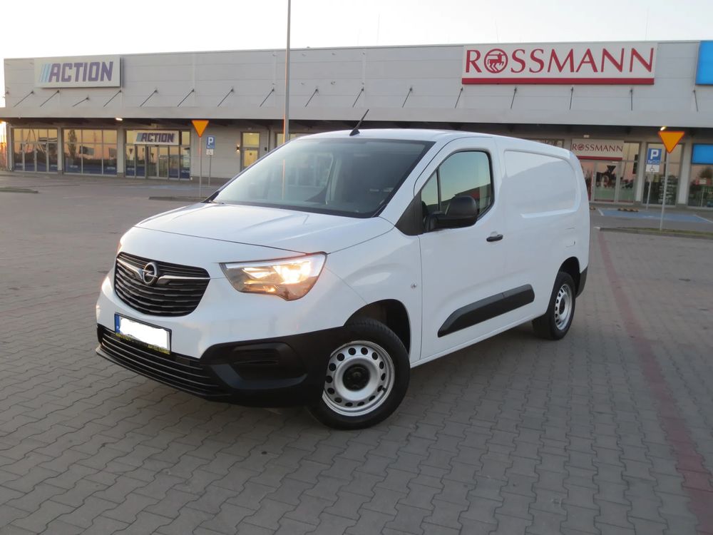 Opel Combo 2023