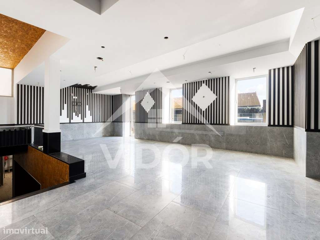 Espaço comercial com 503 m² Leça da Palmeira-8