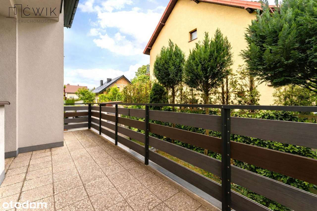 Dom gotowy do zamieszkania - 600 m od PKP!-14