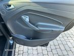 Ford Kuga 2.0 TDCi 2x4 Titanium - 20