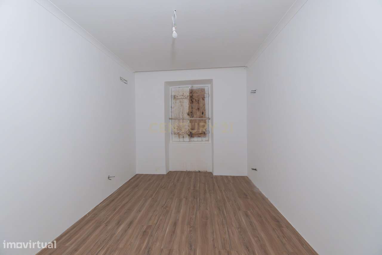 Emblemática Qta de Arronches Junqueiro c/ Piscina e 6025m2-25