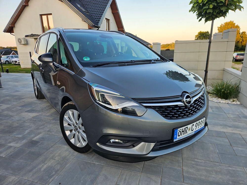 Opel Zafira C (2011-2019) 2.0 D (CDTI ecoFLEX) Start/Stop Business Innovation 2017