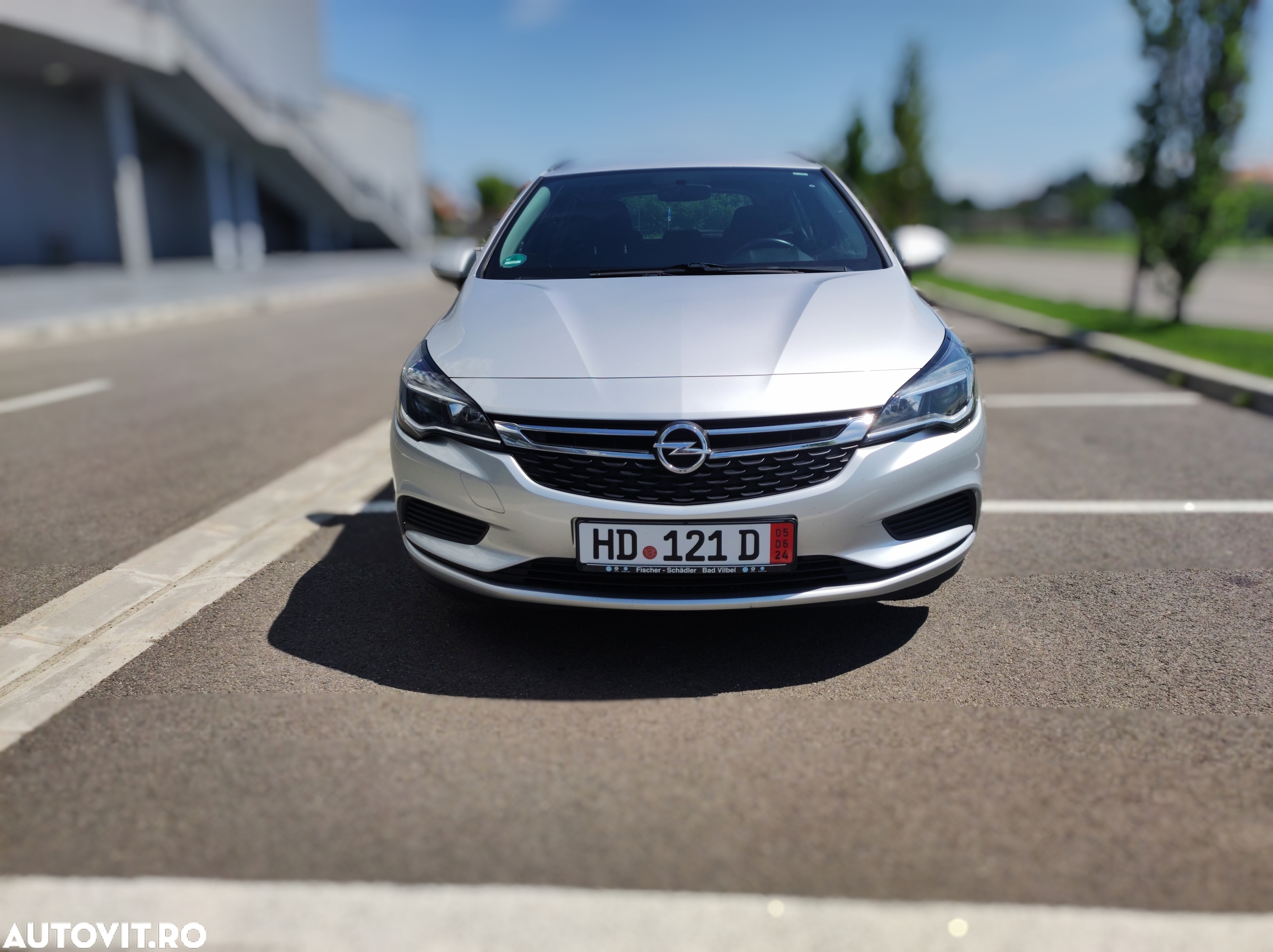 Opel Astra 1.6 CDTI DPF ecoFLEX Sports TourerStart/Stop Edition - 2