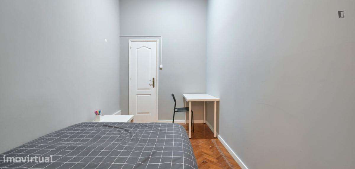 Quarto - localizado em Saldanha Lisbon - Grande imagem: 4/6