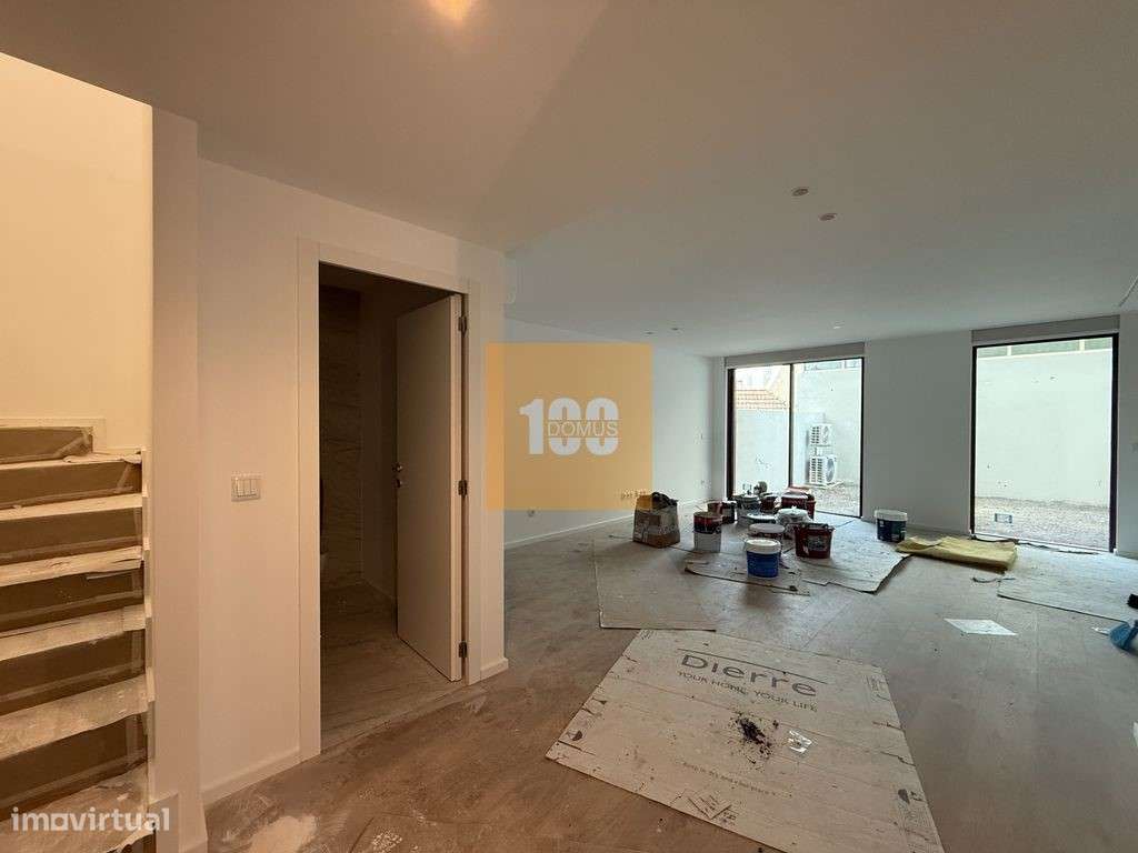 T2 duplex com jardim - Capelo Residences-5
