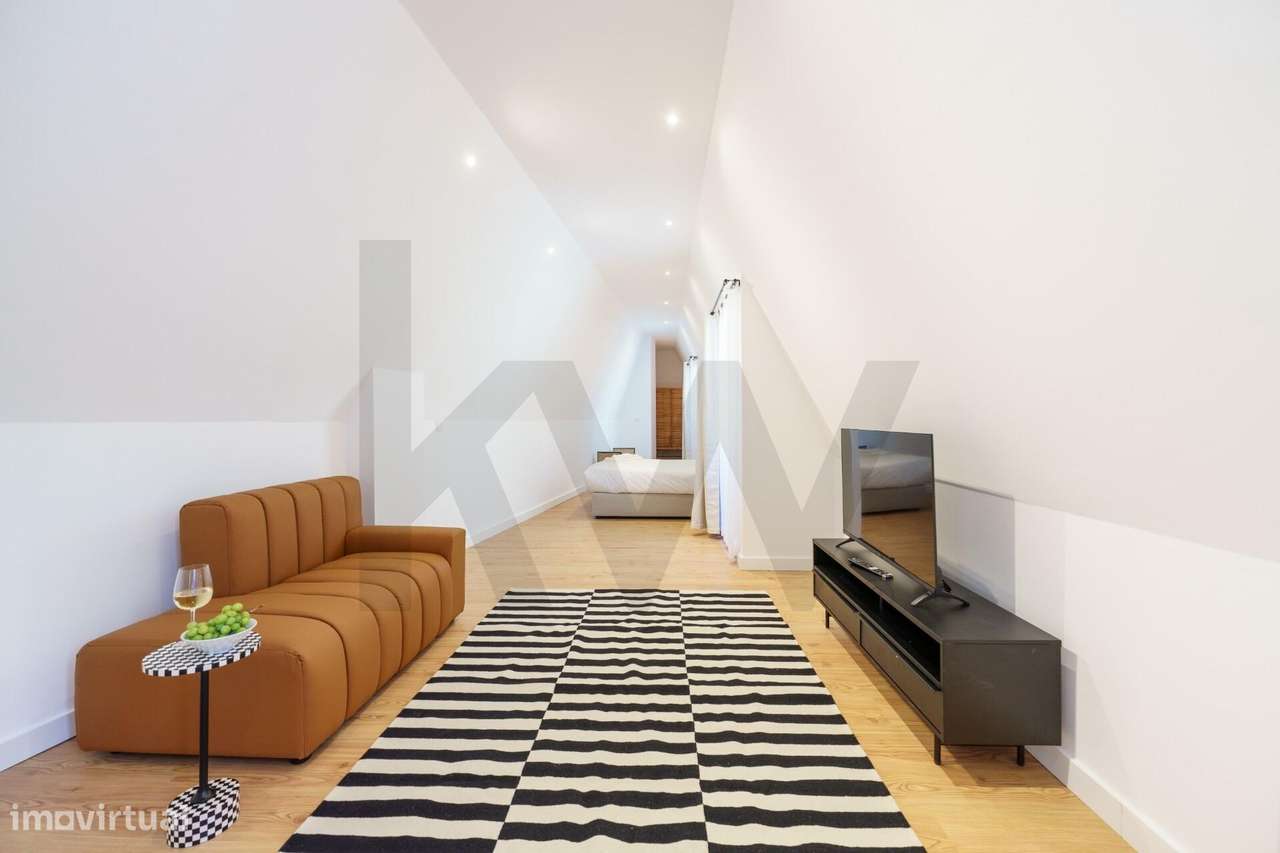 T1 NOVO NA PENHA DE FRANÇA - LUZ, DESIGN CONTEMPORÂNEO E VIDA NO CORAÇ - Grande imagem: 4/31