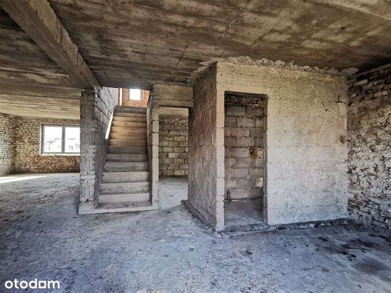 Dom z budynkiem gospodarczym, Stare Miasto-9