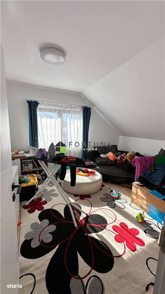 Casa 5 camere constructie noua 440 mp teren Sacele-14