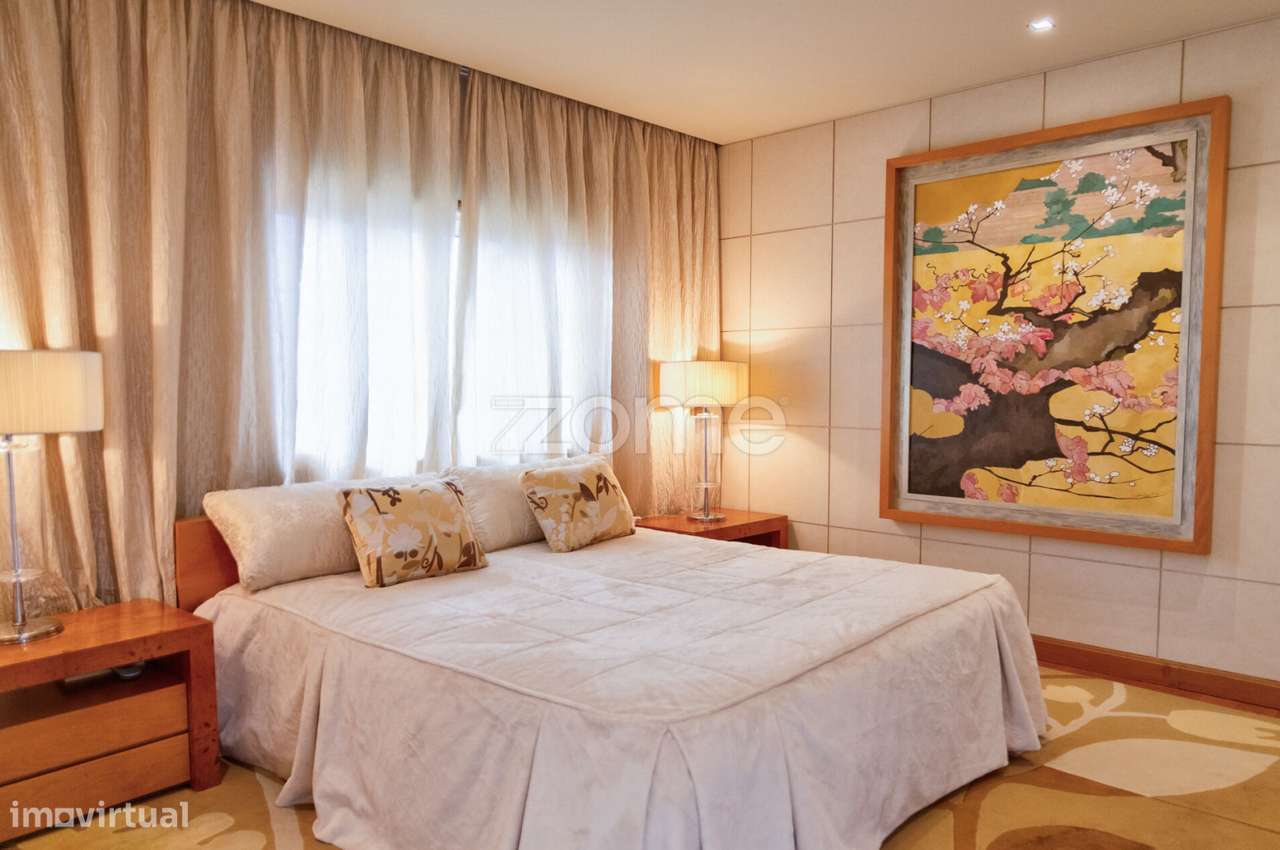 LUXUOSA MORADIA - LOCALIZAÇÃO PREMIUM NO CENTRO DE FAMALICÃO-53