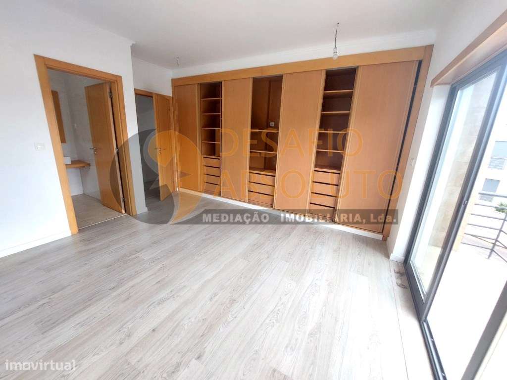Moradia Isolada T5, boas áreas. Quinta da Alembrança - Feijó-29