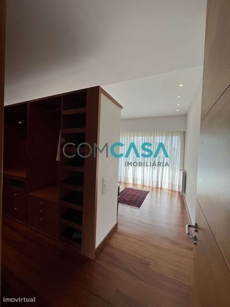 Moradia Térrea | piscina coberta | jardins | Vila do Conde-46