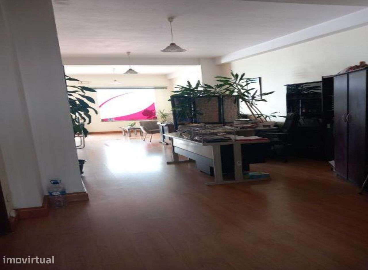 Espaço comercial com 106 m² em Leiria - Grande imagem: 1/9