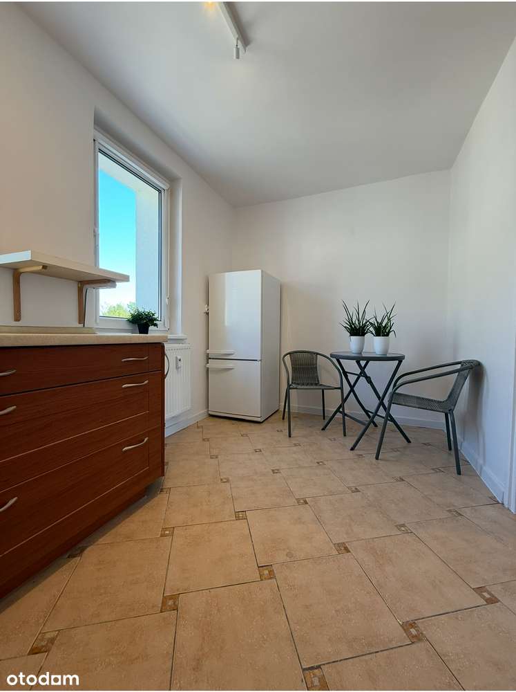 2 pokoje z balkonem-7