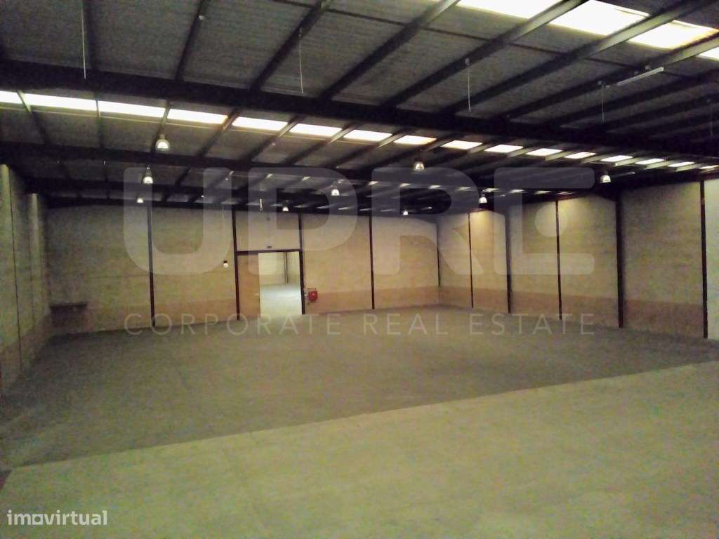 Armazém | ARRENDA | ZI Maia - Grande imagem: 4/10