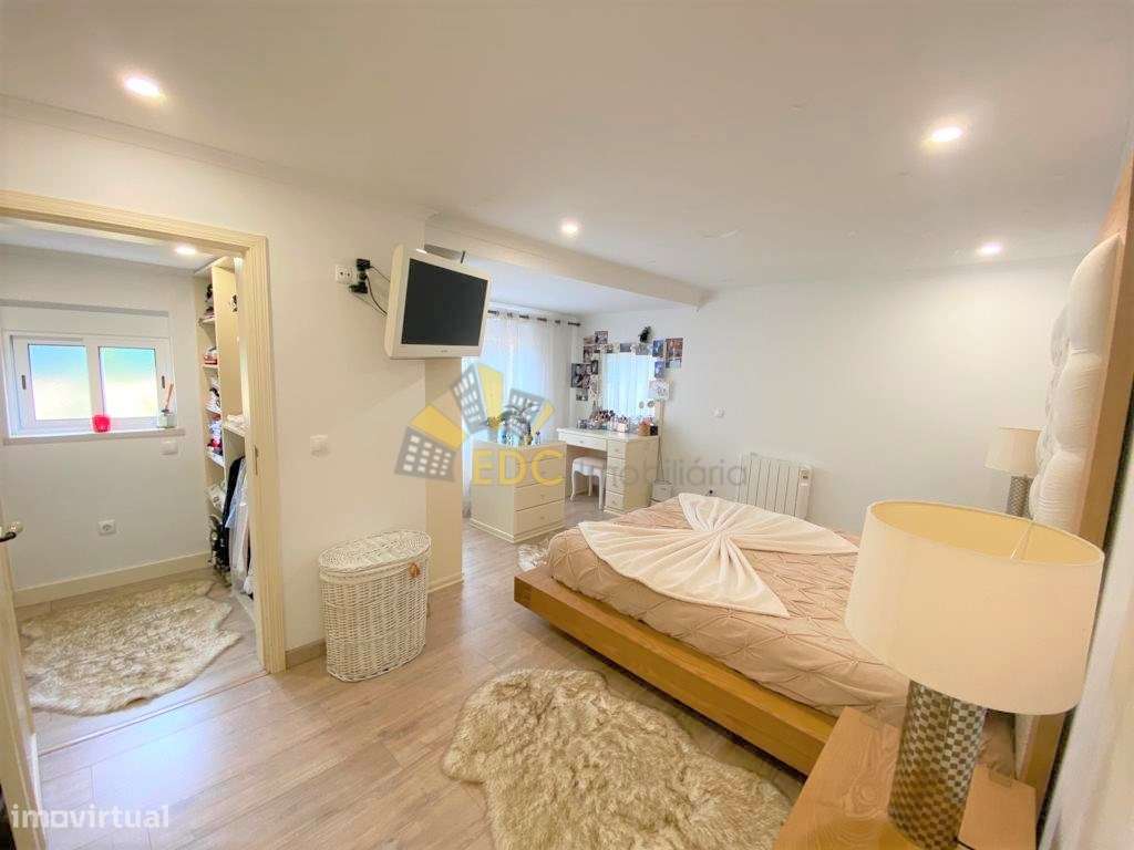 Moradia V3 com piscina + Terreno Rústico junto à quinta | Localizad...-40