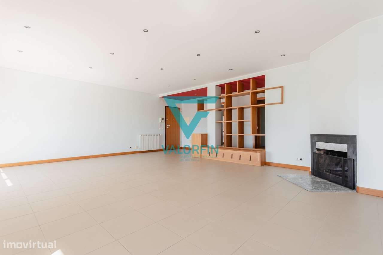 APARTAMENTO T3 com vista para o Mosteiro da Batalha - Grande imagem: 5/24