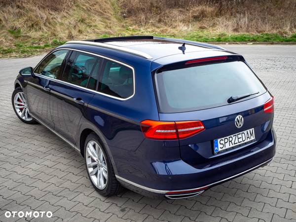 Volkswagen Passat Variant 2.0 TDI SCR 4Motion DSG (BMT) Highline - 14