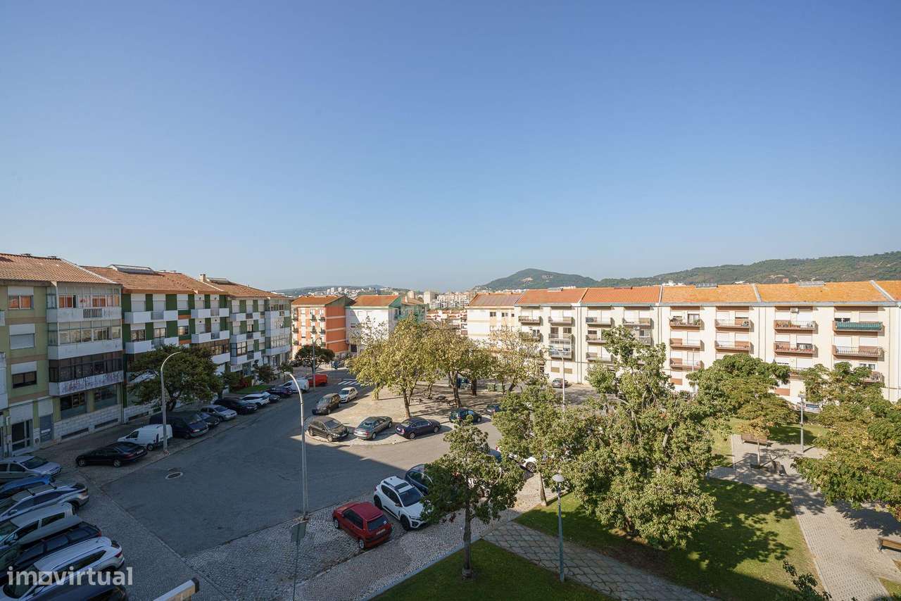 Apartamento T2 em Setúbal – Excelente Oportunidade-16