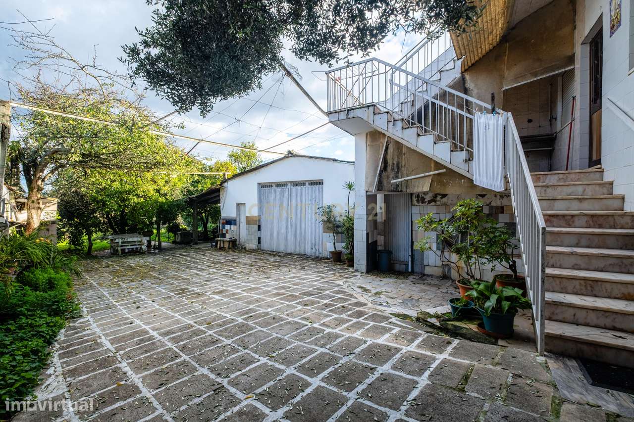 Moradia para recuperação em zona central de Rio Tinto-16