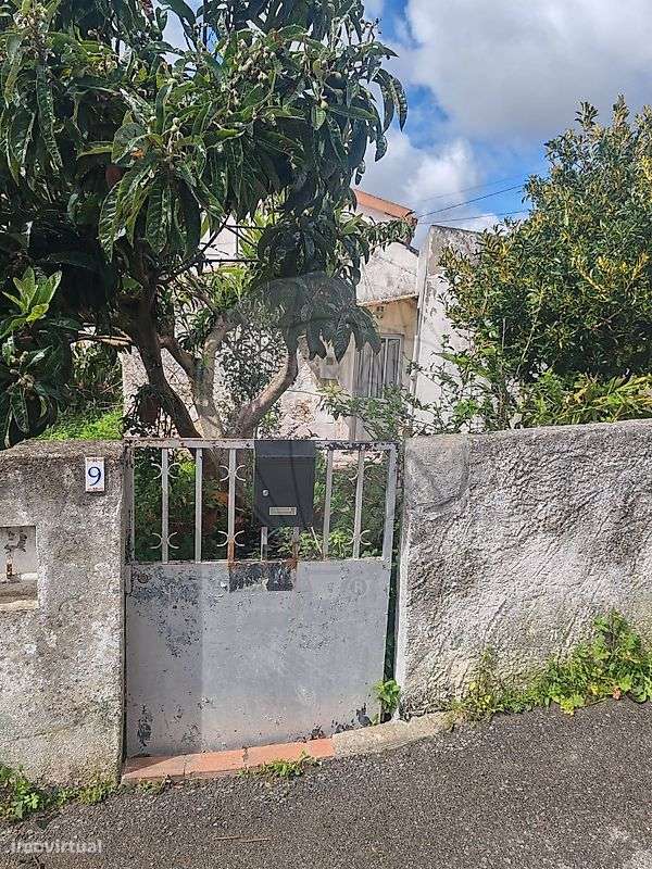 Moradia T2 para venda - Grande imagem: 2/14