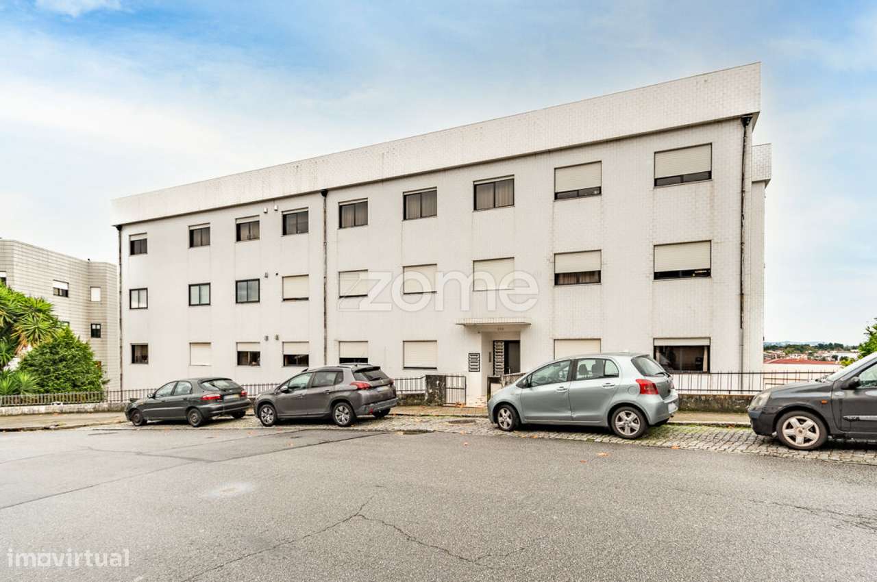 Apartamento T2 - Oliveira do Douro - Grande imagem: 2/26