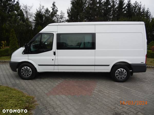 Ford Transit - 9