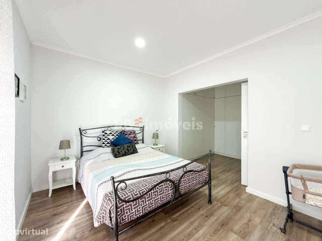 Apartamento T3 Remodelado c/ Varandas - Junto à Estação de Comboios...-25
