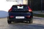 Volvo V40 2.0 D2 Momentum - 3