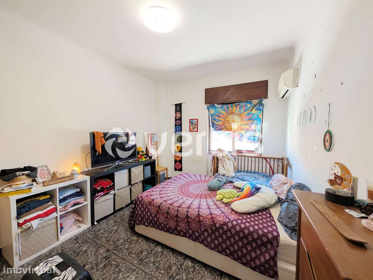 Apartamento T2 remodelado no centro do Barreiro-15