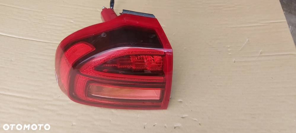 KIA NIRO LIFT LAMPA LEWA LEWY TYŁ TYLNA LED 92401G5500 - 1