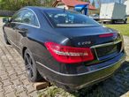 Mercedes-Benz Klasa E 220 CDI DPF Coupe BlueEFFICIENCY Automatik Elegance - 4