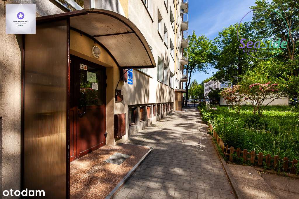 2 pokoje po remoncie w ścisłym centrum Gdyni  !!!-8