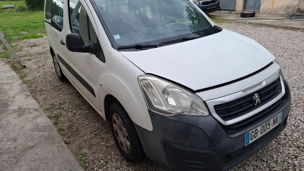 Peugeot Partner II (2008-2019) 2015