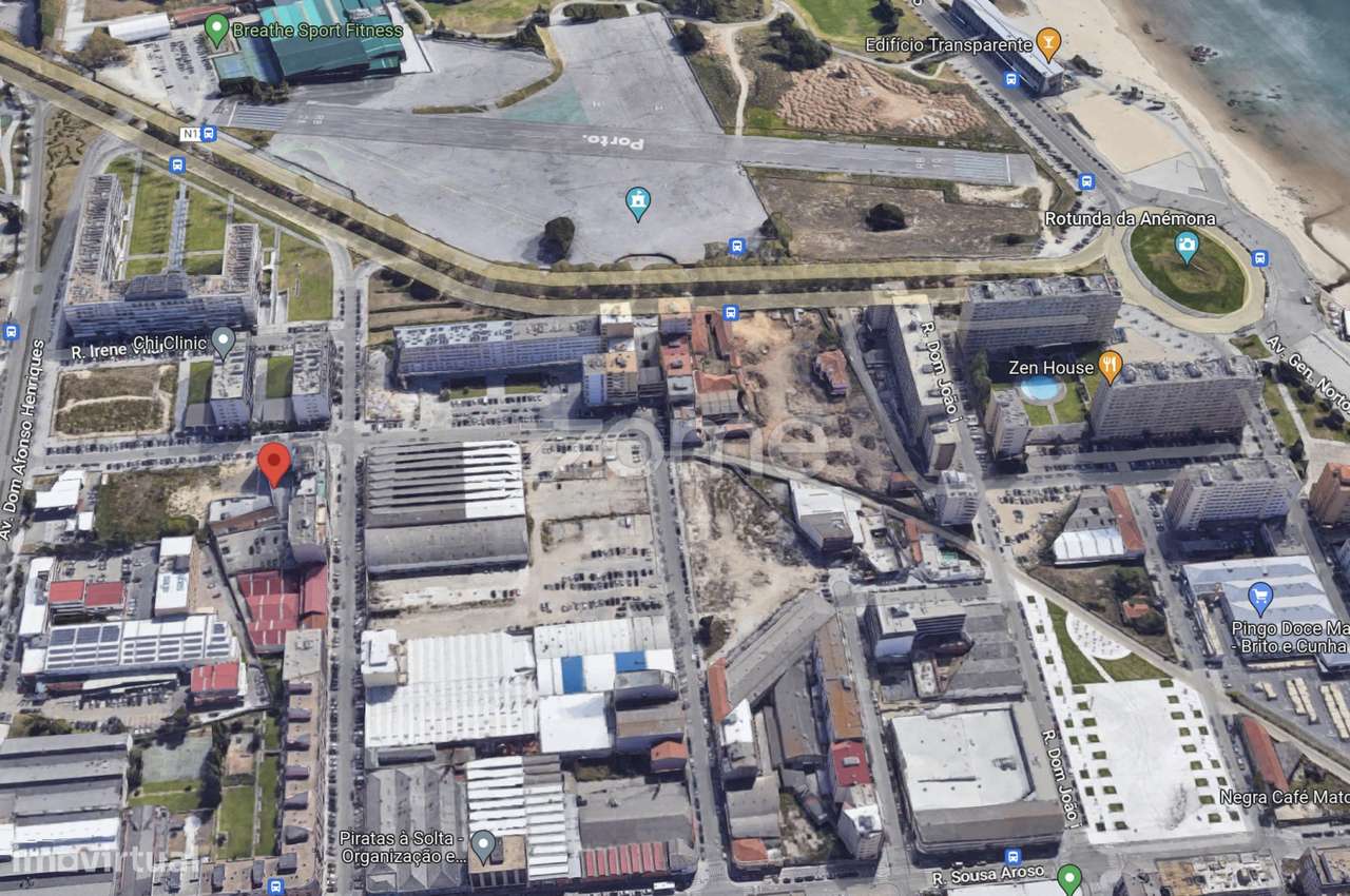 Loja H em Matosinhos Sul Nautilus IV - Grande imagem: 1/15