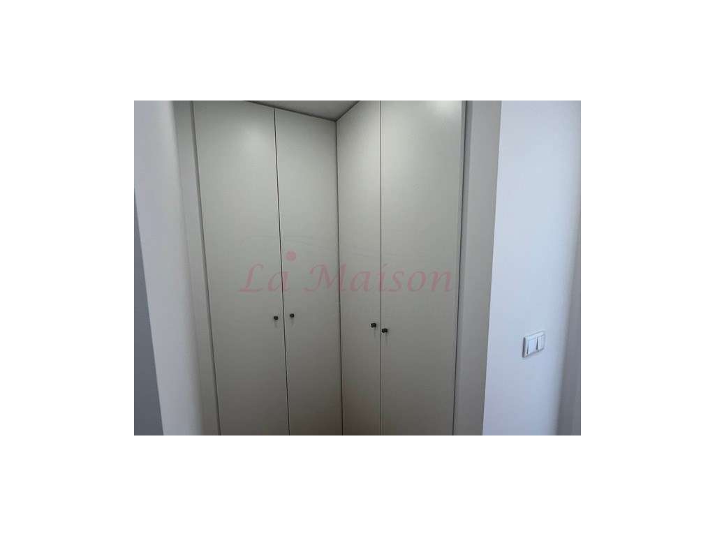 Moradia V5 no centro de Loures-30