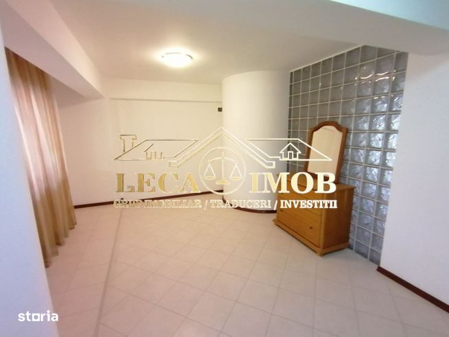 Casă de vânzare Gherăiești-10