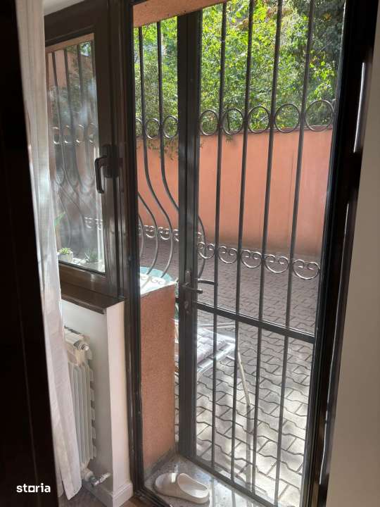 Apartament 2 camere | Decebal | Vila | Curte | Parcare | 50 mp - Imagine principală: 4/17