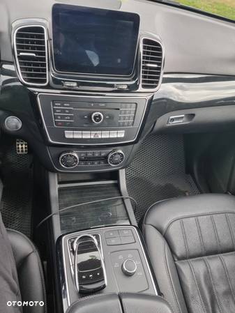 Mercedes-Benz GLE 400 4Matic 9G-TRONIC AMG Line - 18