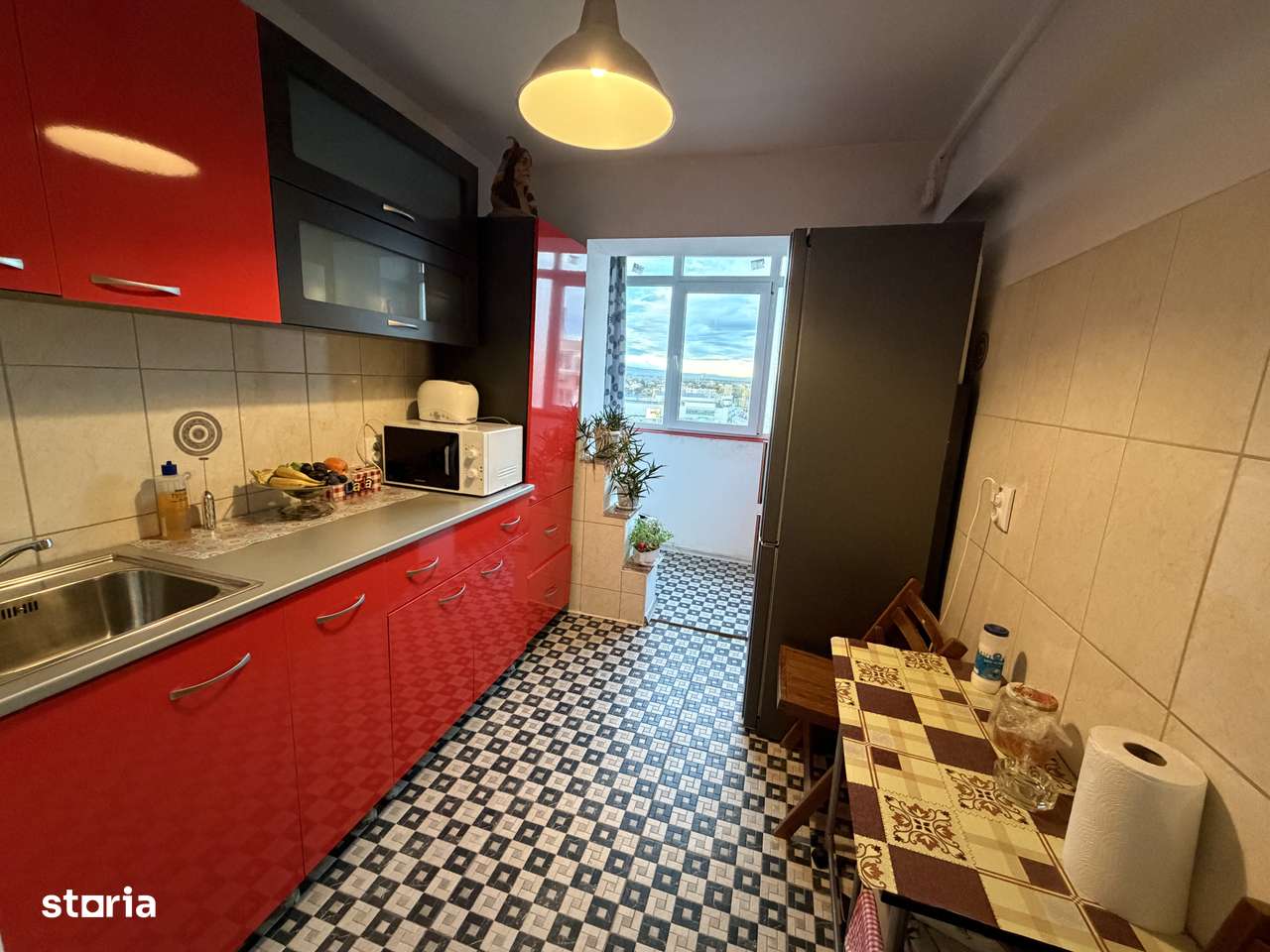 Vanzare apartament 2 camere MOBILAT UTILAT zona AFI-4