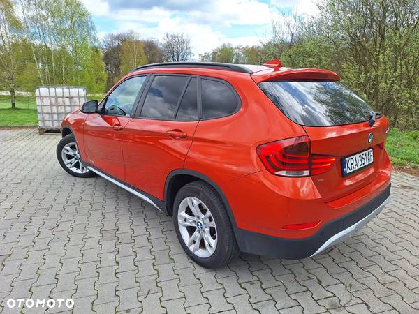 BMW X1 sDrive18d xLine - 6