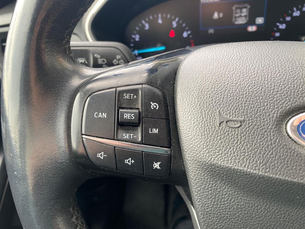 Ford Focus - foto 26