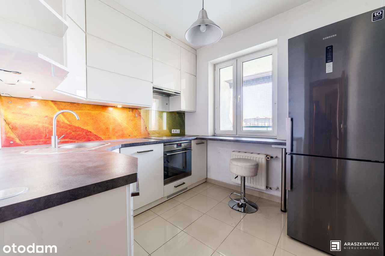 PRZESTRONNE M z garderobą | osobna kuchnia | 1km od Malty