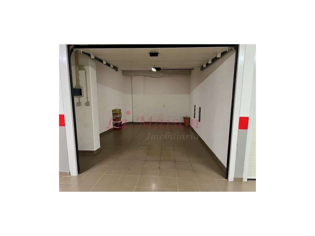 Apartamento T2 no Infantado-27