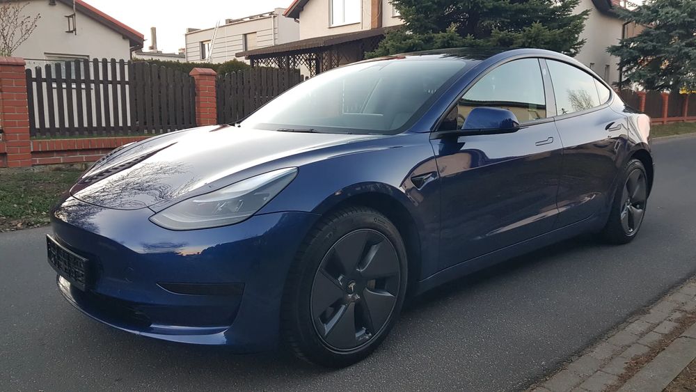 Tesla Model 3 2019
