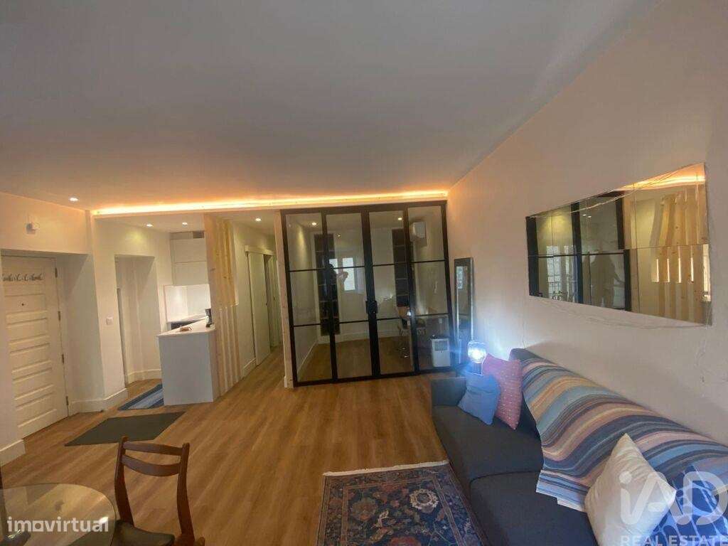 Apartamento T1 em Misericórdia de 78,00 m2 - Grande imagem: 3/27